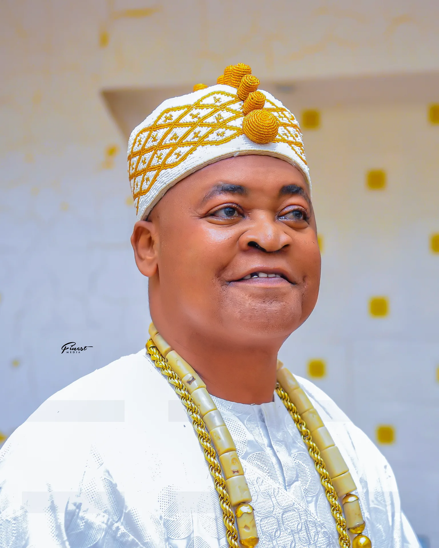 His Royal Majesty Oba Abdulfatai Akorede Ayinde Akamo (Agbodere I)